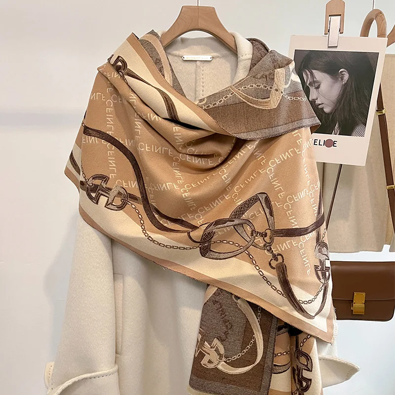 Fashion ladies luxury designer pashmina shawls scarf with chain pattern warm outerwear shawls soft winter cashmere scarf women