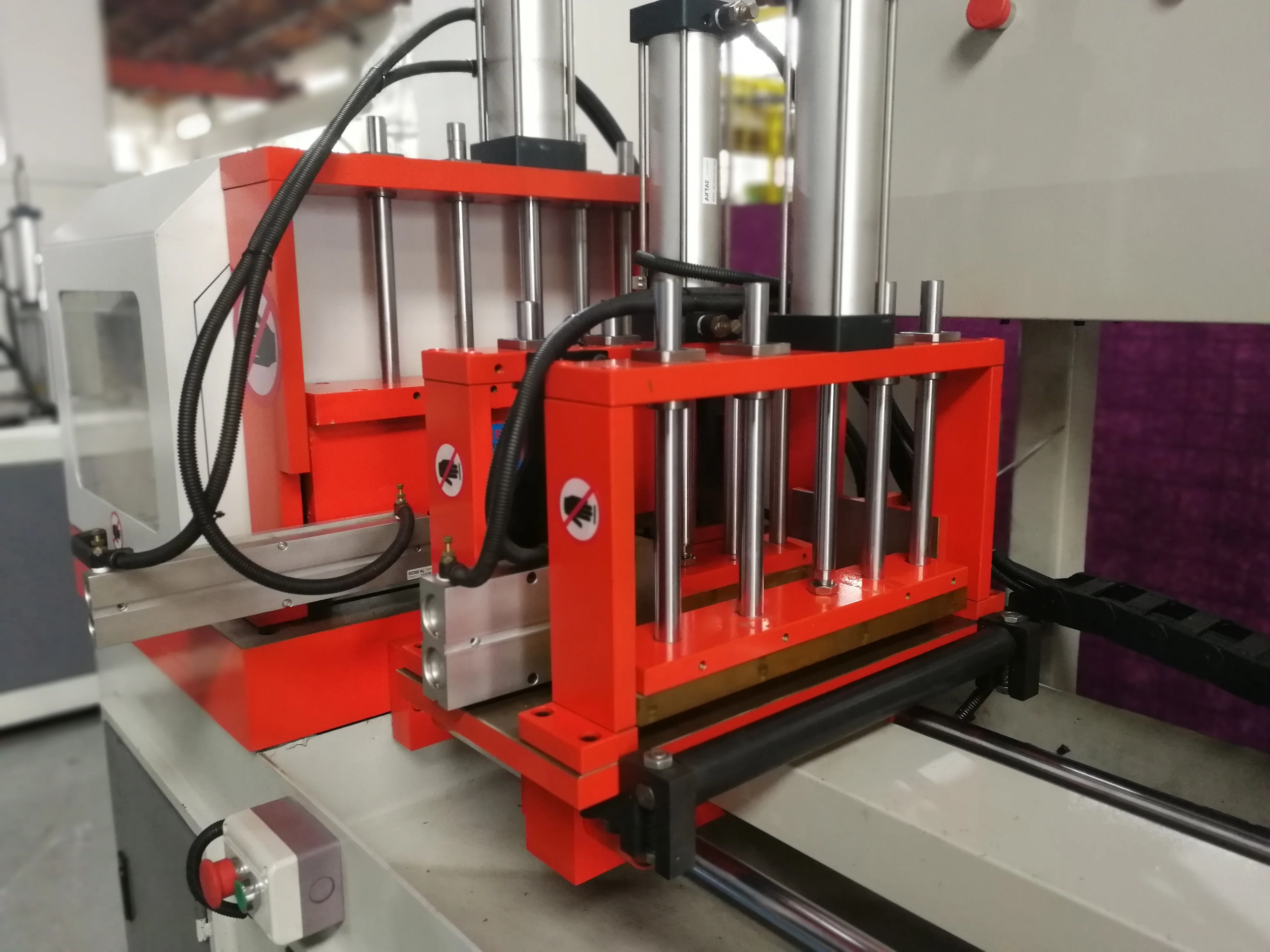 CNC-505 Full Automatic High Speed Precision Circular Saw Machine