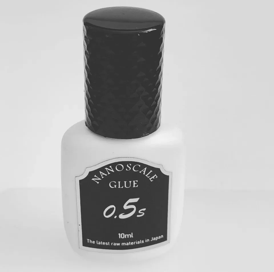 High Quality Long Lasting Eyelash Glue Waterproof Lash Adhesive 1s for Eyelash Extensions