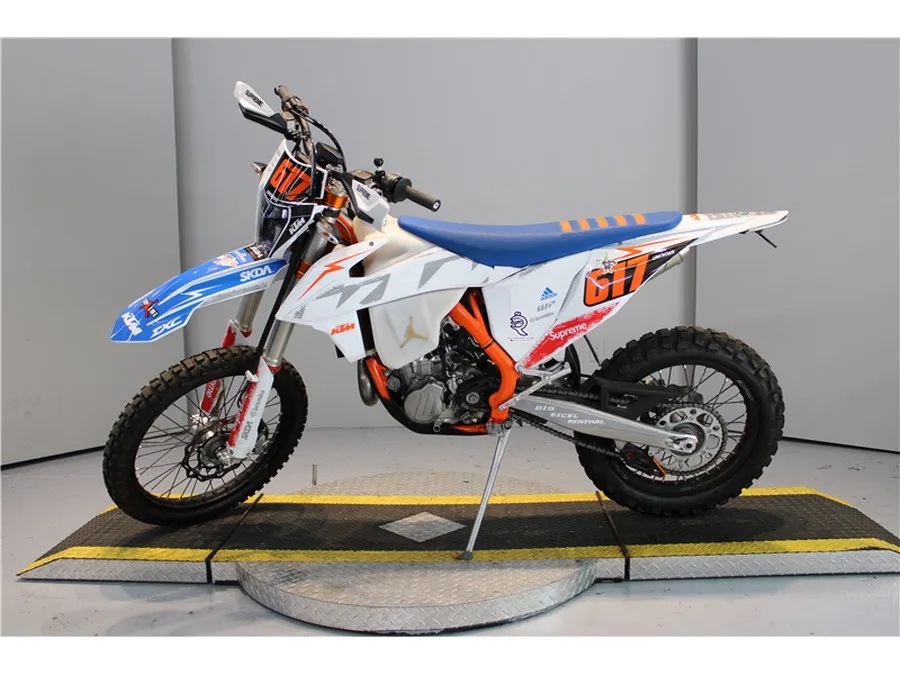 Бестселлер для 2021 KTM 390 Duke готов к отправке