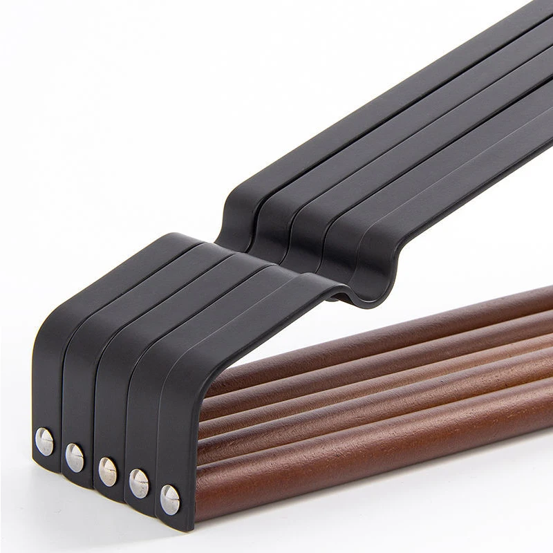luxury heavy duty metal wire non slip clothes hangers Multifunctional beech wood round rod trouser suit hangers for hotel