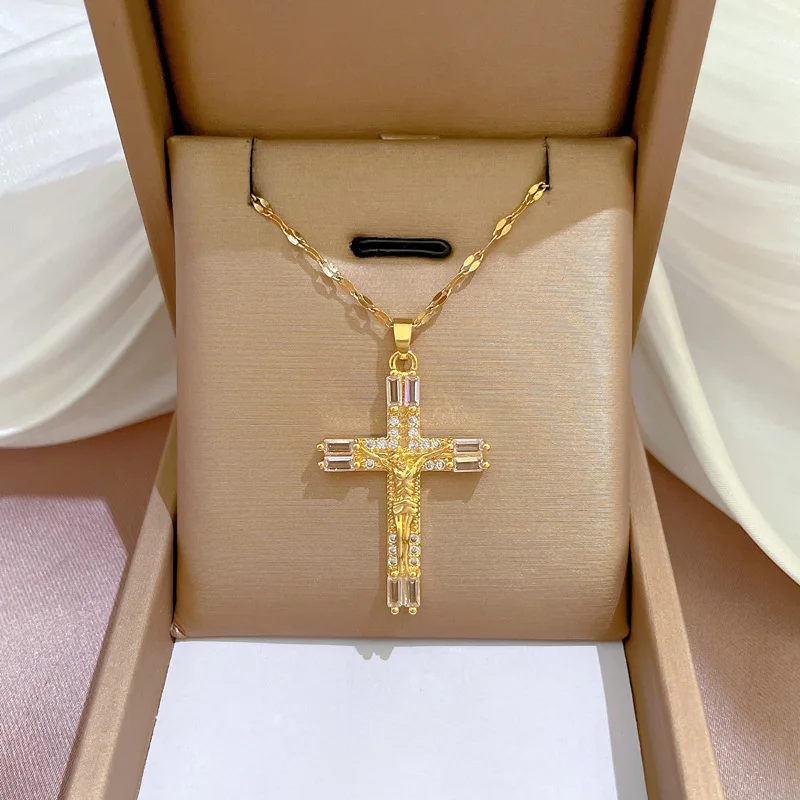 New Arrival 18k Gold Plated Stainless Steel Christian Jesus Jewelry Zircon Cross Necklace for Women and Men