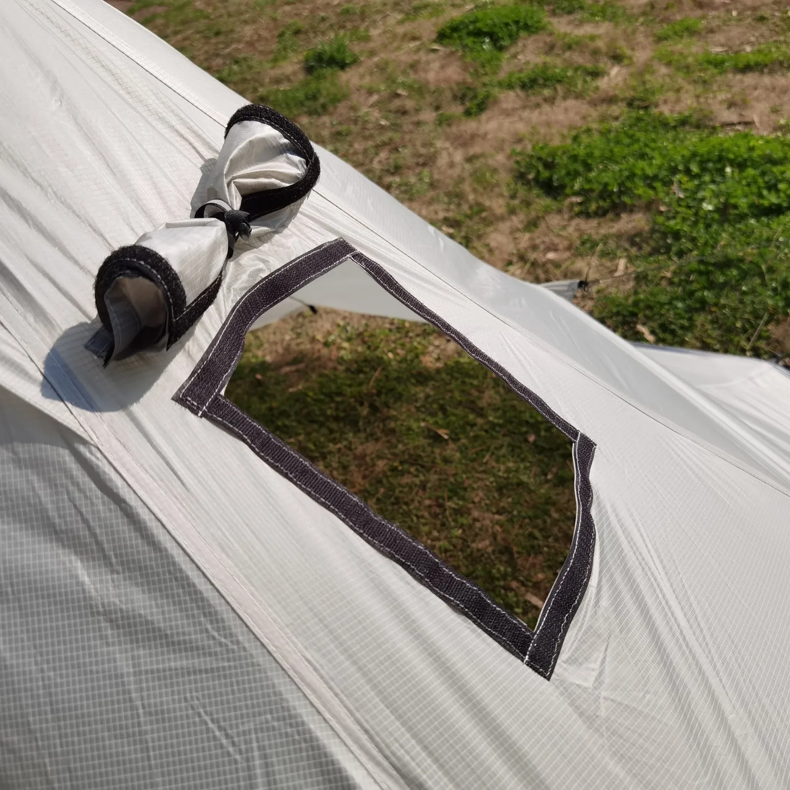 4-person single-door pyramid ultralight outdoor camping tent chimney shelter firewood stove tent