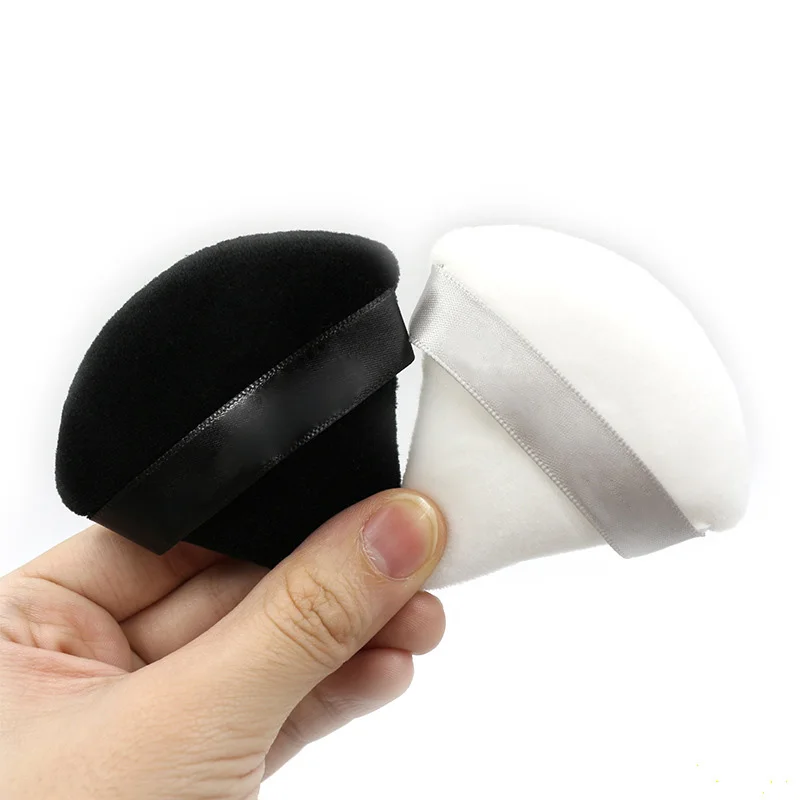 Triangle dry powder puff, triangle wedge soft makeup puff, used for fine facial styling makeup