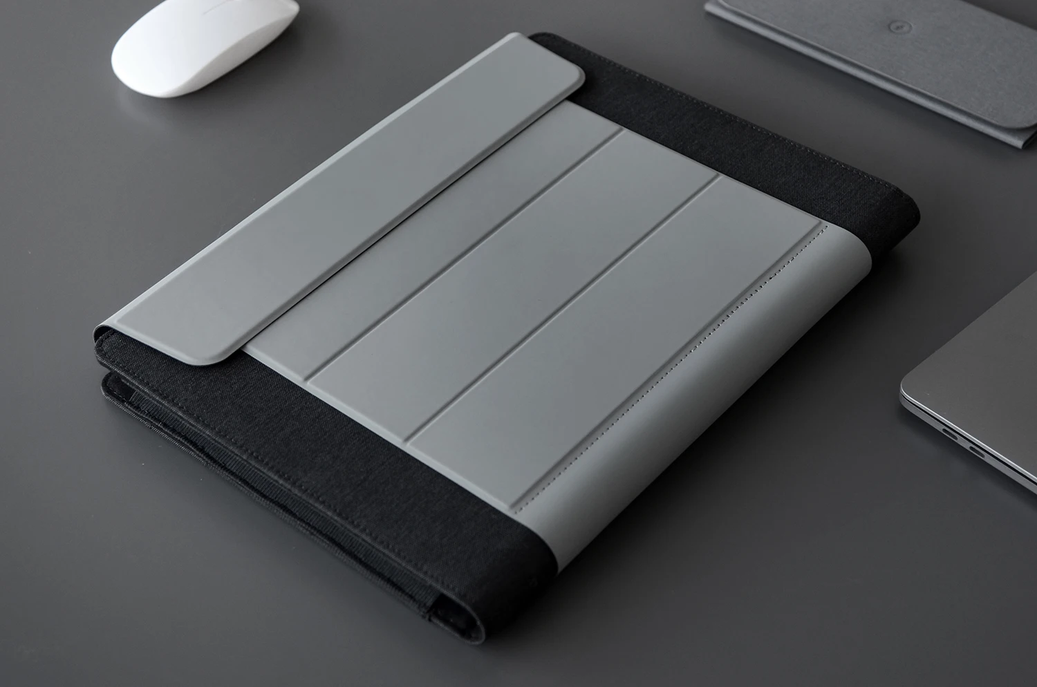 
2021 High Quality Tablet Case Cover Wallet Kraft Paper Laptop Bag 