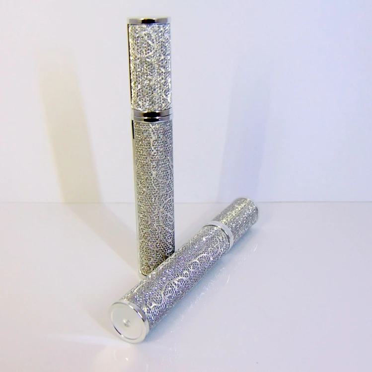 
luxury colourful eyelash tube cylindrical shape empty lipgloss tubes 