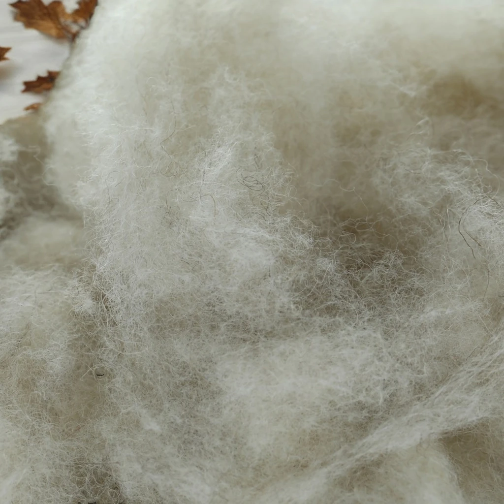 Factory Direct 100% Wool Superfine Combed Cashmere Natural White Dehaired Merino and Goat Fiber Scoured Pattern