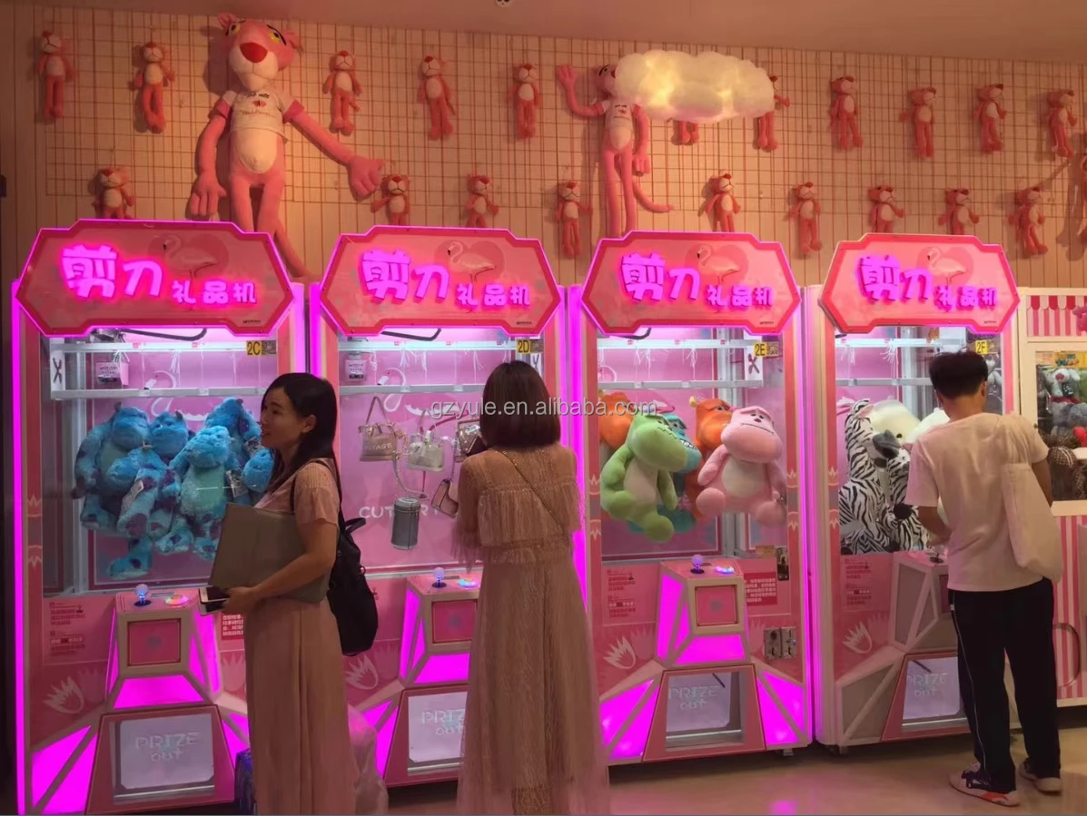 pink date cut prize epark games machine multiple cuts epark games machine scissors cut prize game machine