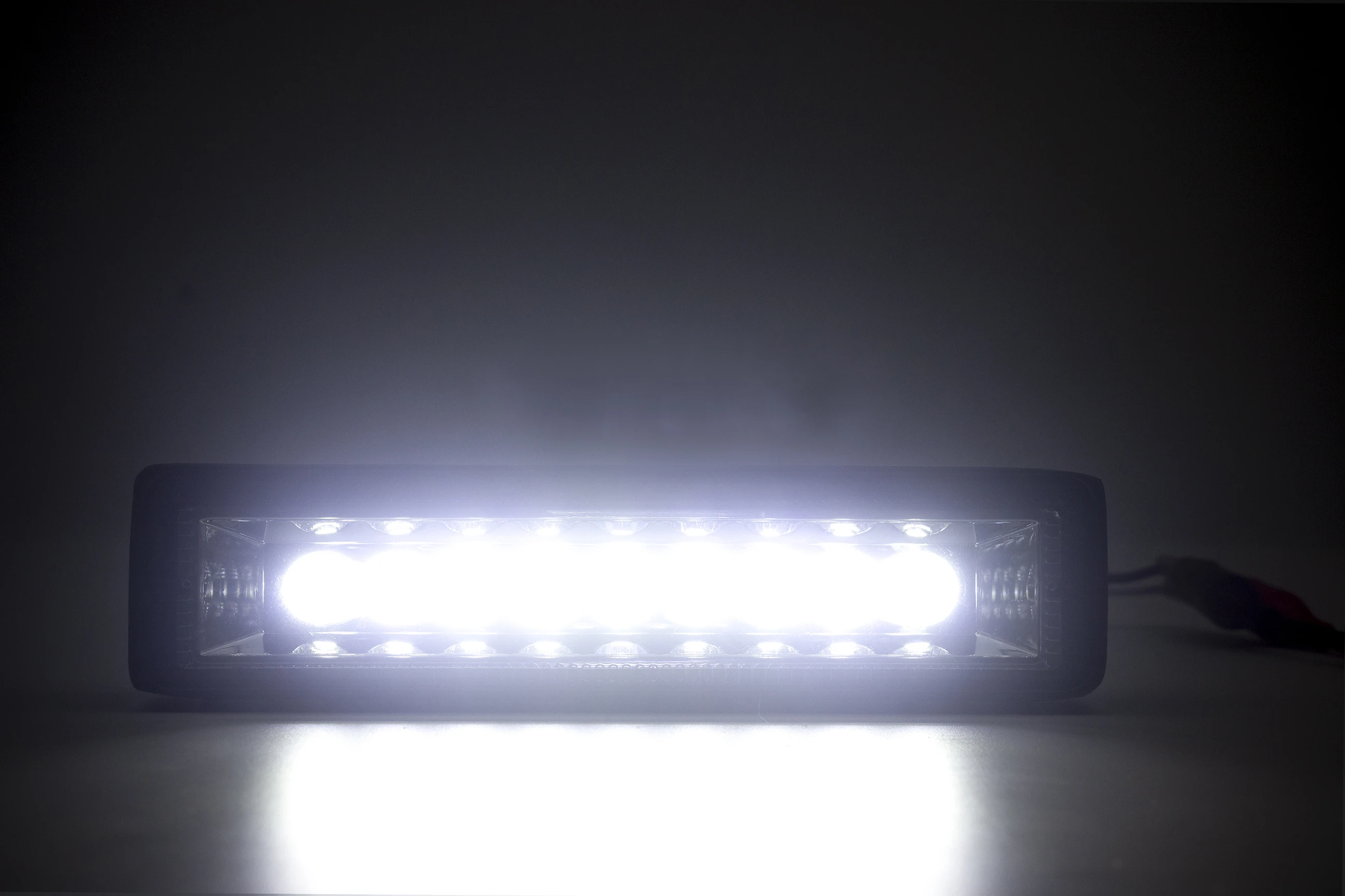 LED flash light bar 9-30v auxiliary led light grow bar for car led work light bars
