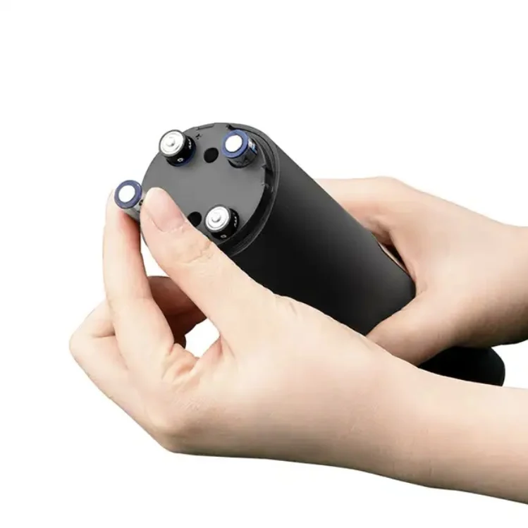 Hot Sale Automatic Gravity Electric Pepper and Salt Grinder Battery Operated Mill with Blue Light