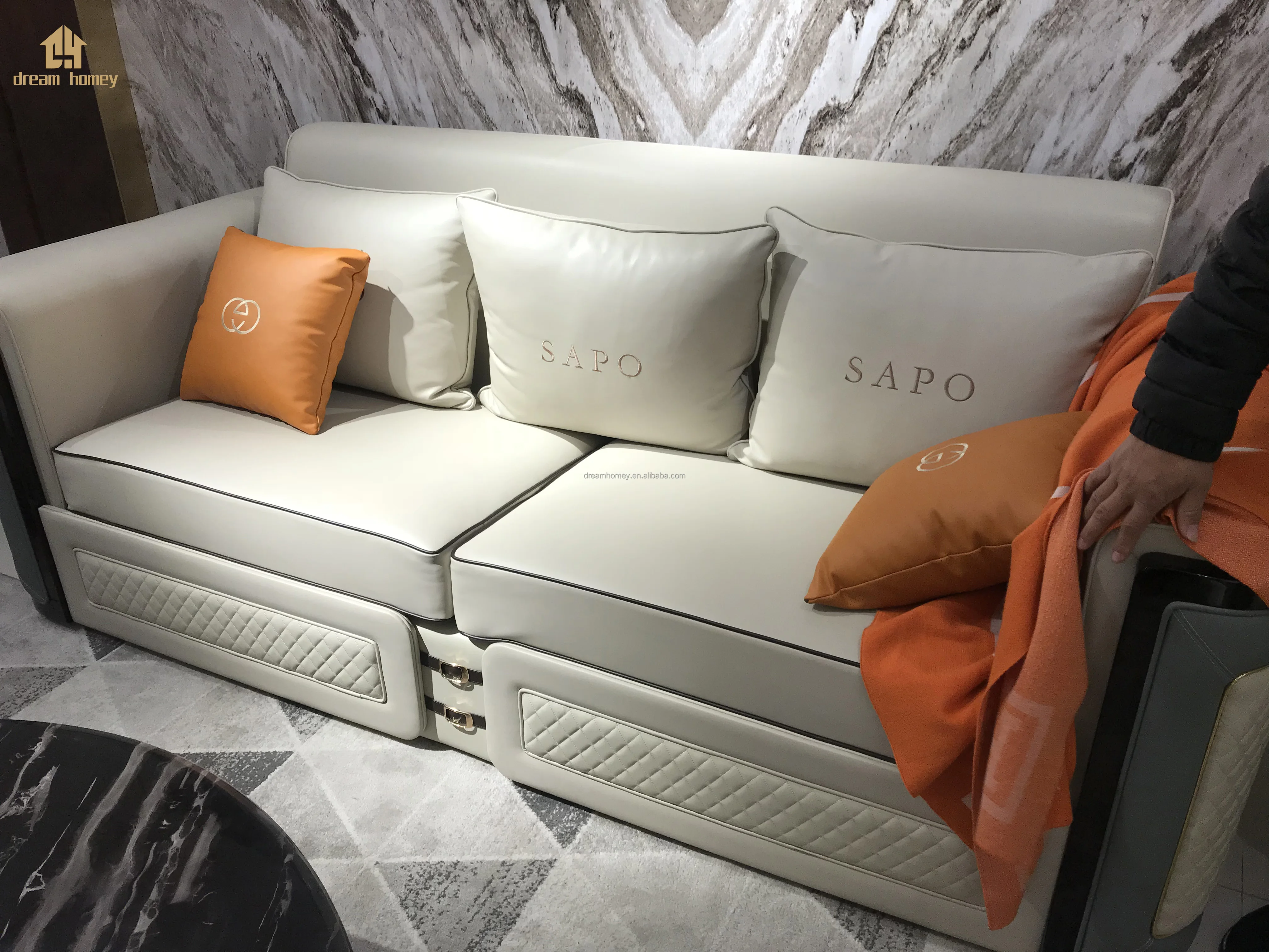 fashion Italian leather luxury   modern living room furniture sofa set