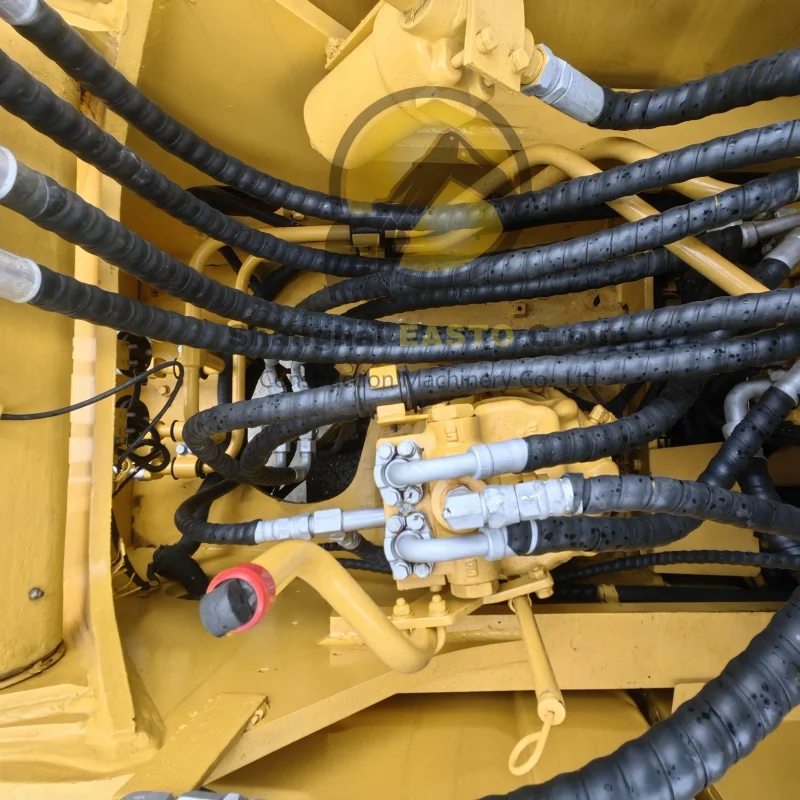 second-hand excavator komatsu pc210 pc220 komatsu used excavator machine pc200 for sale in dubai