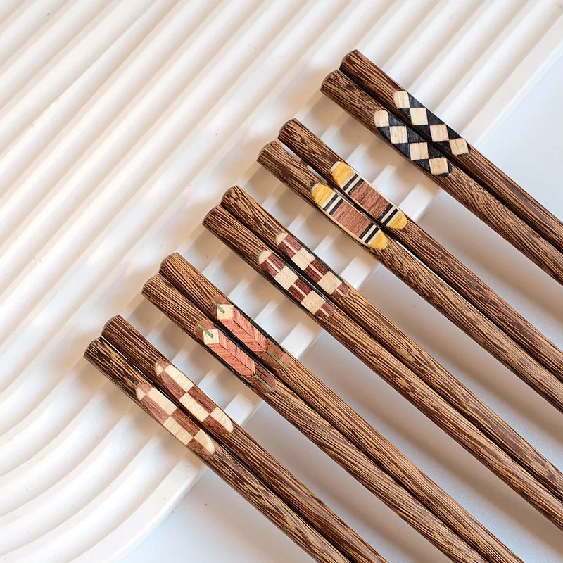 Personalized Retro Wooden Chopsticks Non Slip Sushi Chopsticks Printed Chopsticks for Home Gift