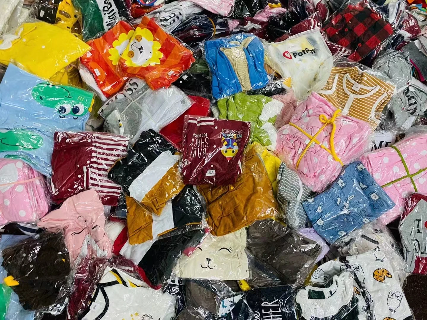 High quality Leftover Overstock pants  Branded frogsuit Kids Baby jumpsuit dress Rompers Outfits Stock Lot clothing sets