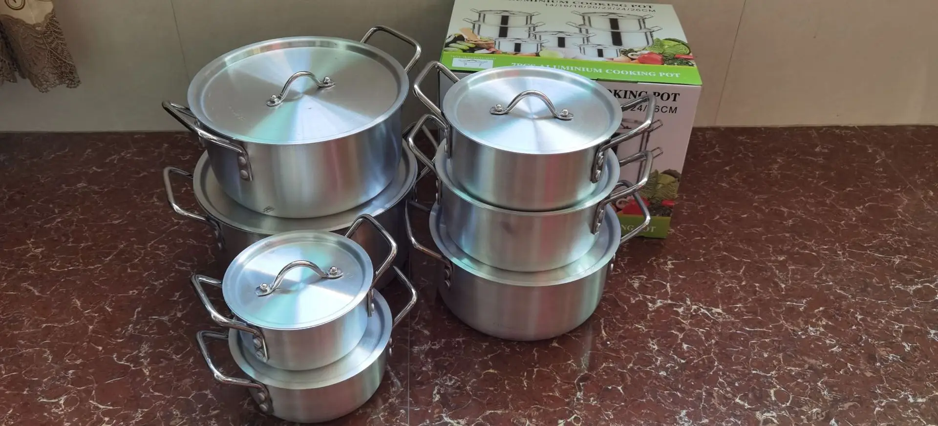 Best-selling kitchen 7-piece Aluminum cookware set Cooking pot with aluminum LIDS Pots with Sanding  for Restaurants