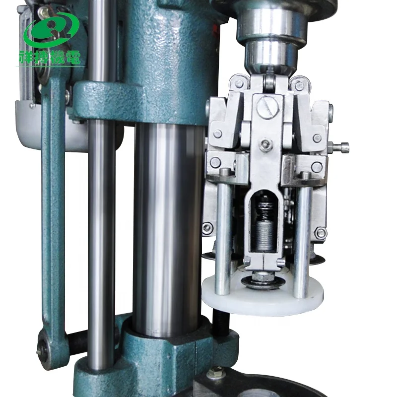 The latest  metal multi - functional sealing machine appearance is beautiful, small machinery easy maintenance.