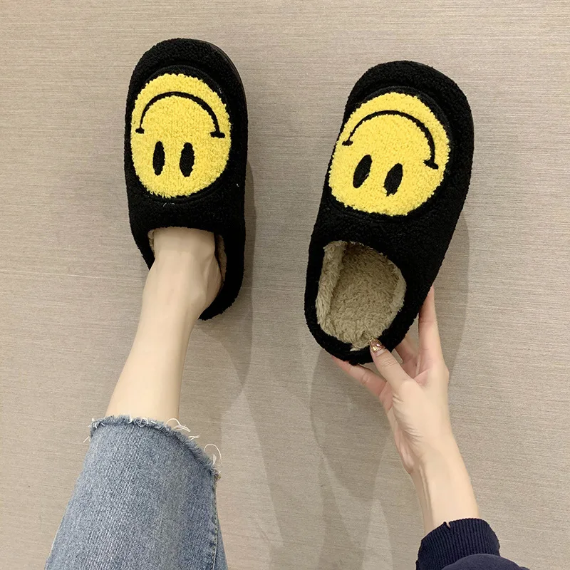 
Wholesale Winter Warm Indoor House Smile Fur Slippers Bedroom Smiley Face Slippers Sliders For Women Ladies 