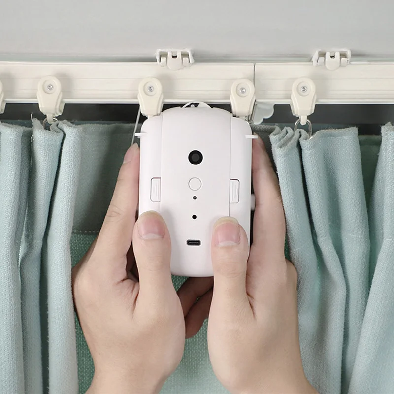 Smart Home Products Automatic Curtain Opener Tuya Wifi Curtain Hardware Smart Life Voice Control Curtain Robot