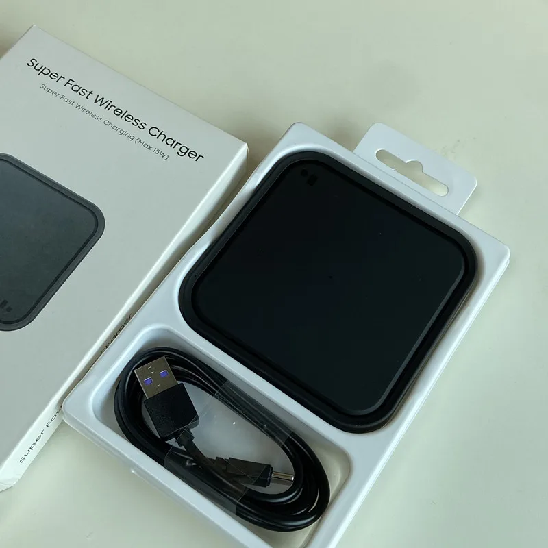 15W Wireless Fast Charger Wireless Charging Base For Samsung S22/S22 Ultra For Google Pixel 7 Pro For IPhone 14