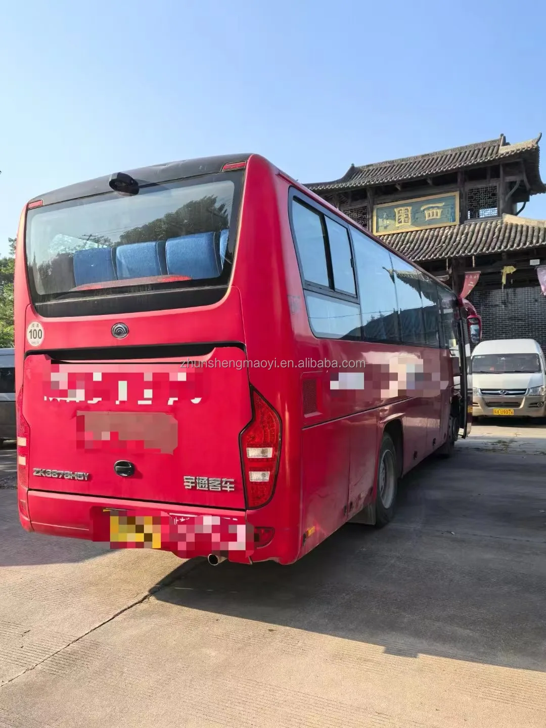 undersell  Hot sale of ZK6876 24-39seater quality used buses in