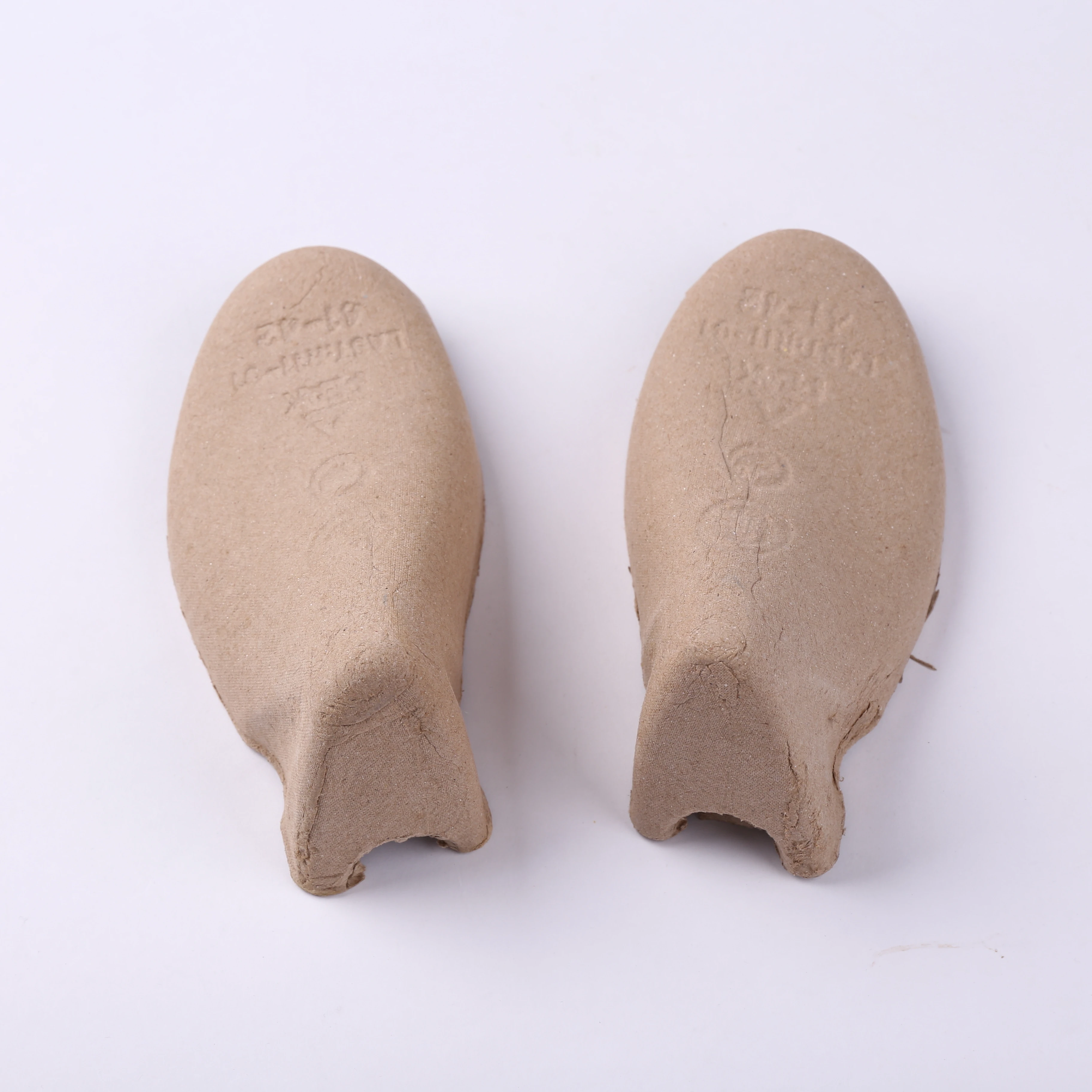 Biodegradable Paper Shoe Corrugated Pulp Package Natural Brown Shoes Inserts Packing Insole Support