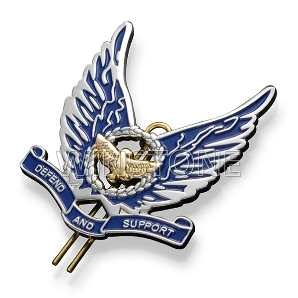 Custom European Style Double Snake Wing Beret Badge