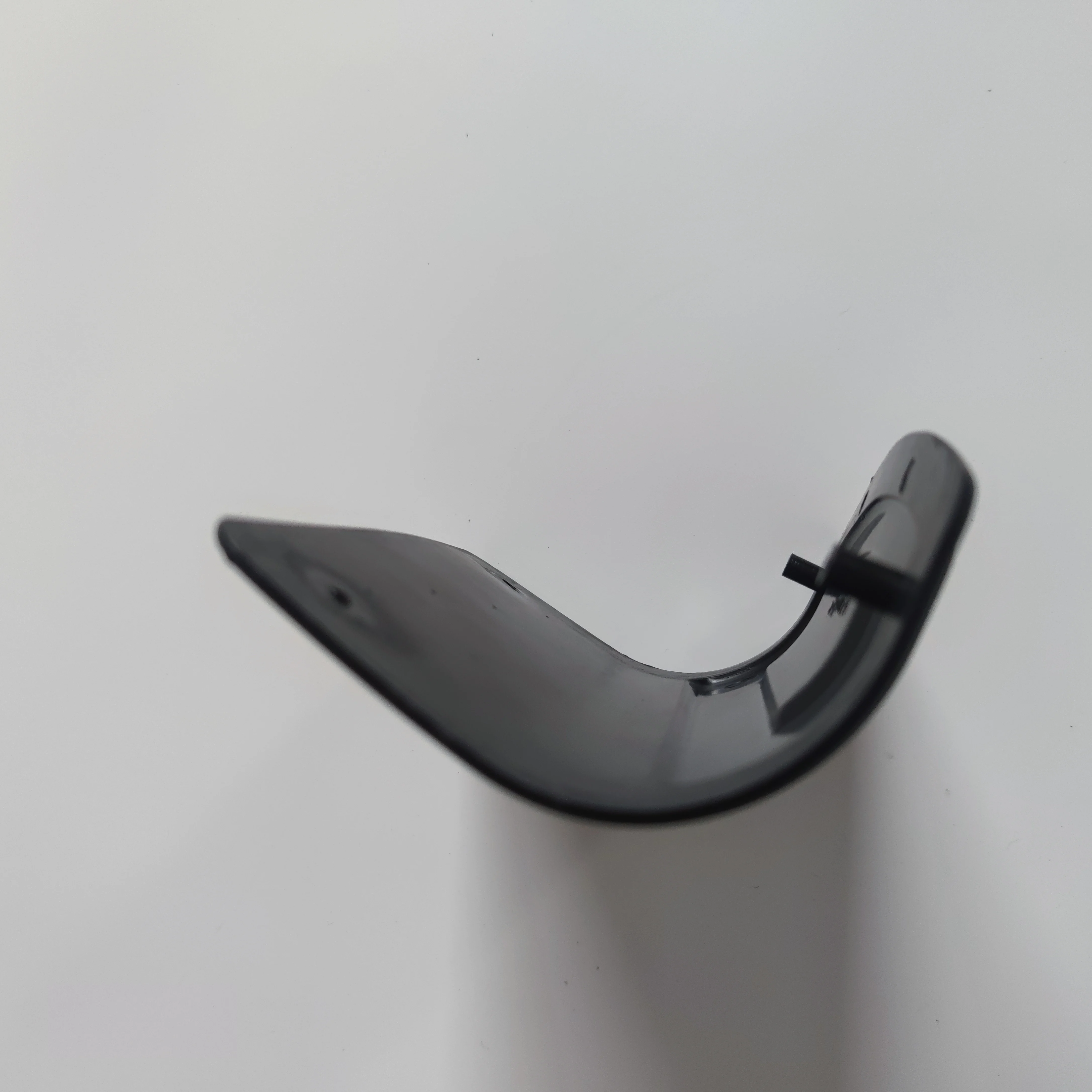 Outside Camber Corner Plastic For Luggage Trolley Handle Parts Draw Bar/Bag Accessories To Protect The Bottom Plate