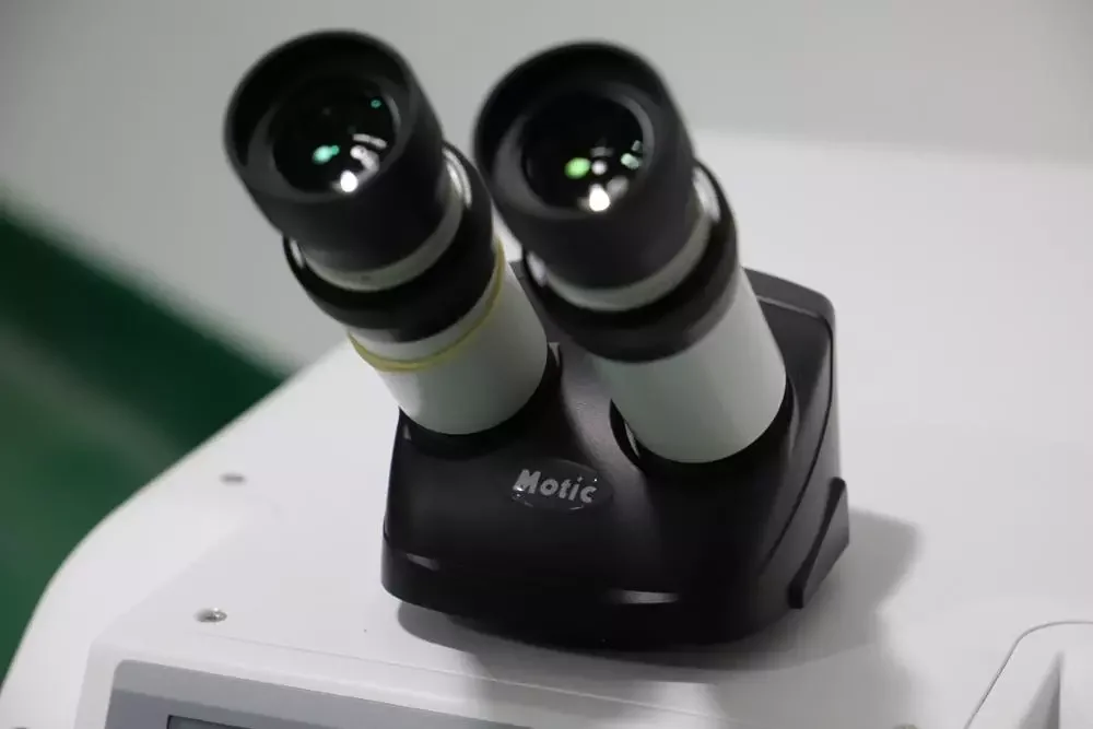 
2021 New The Most Popular 200W Desktop Laser Welding Machine Jewelry 