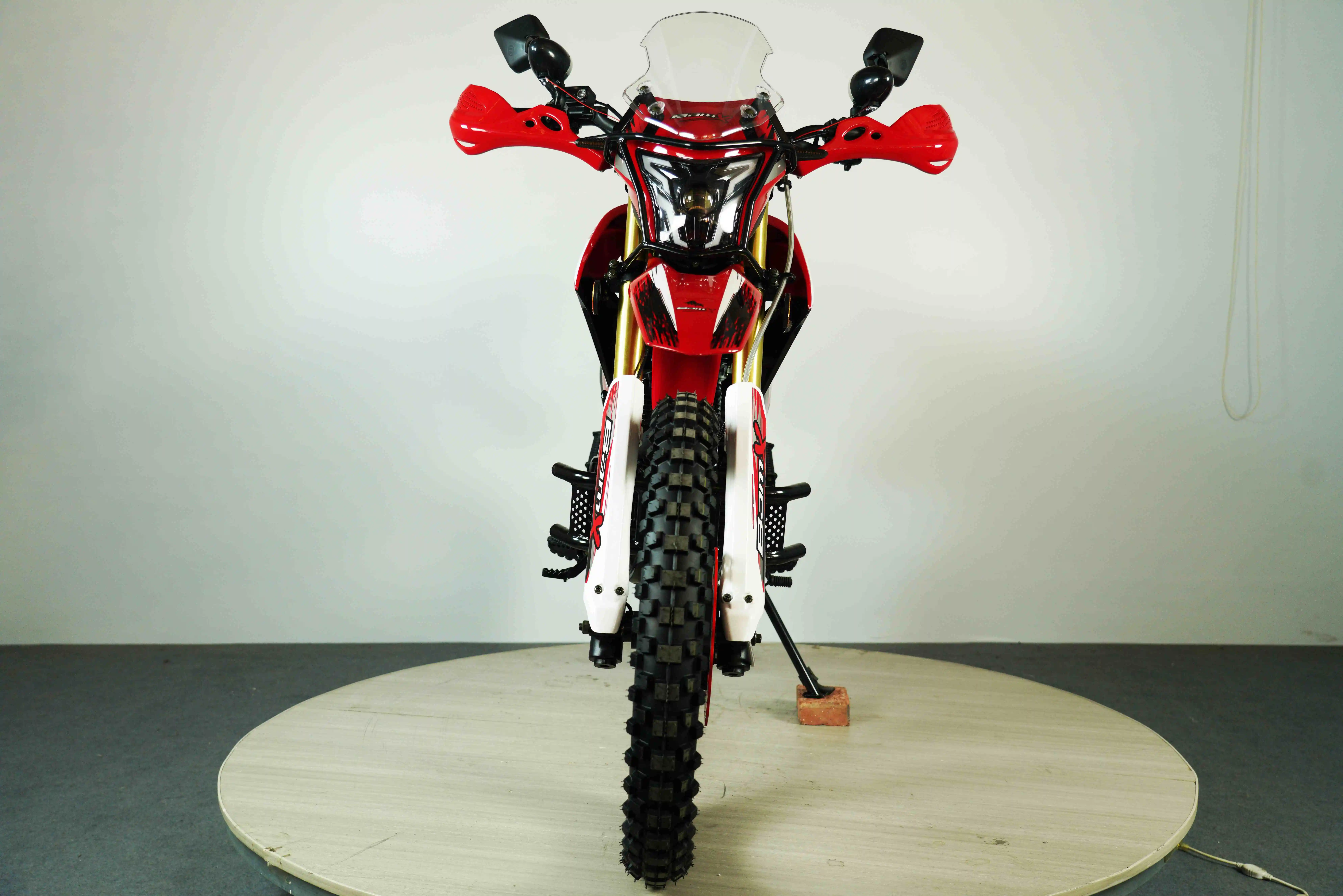 Мотоцикл мотоциклетный 4-тактный внедорожник 250cc