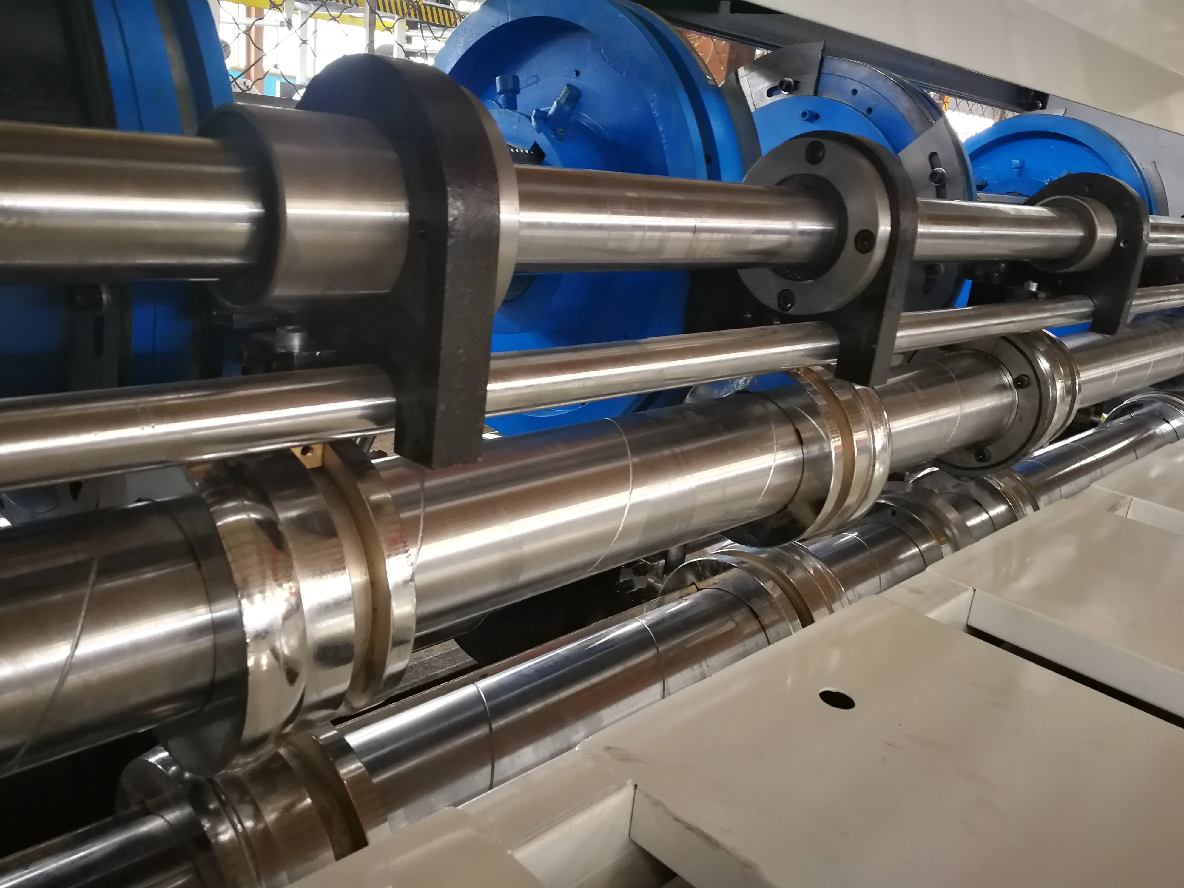 RS-4 Combined Rotary Creaser Slotter Machine