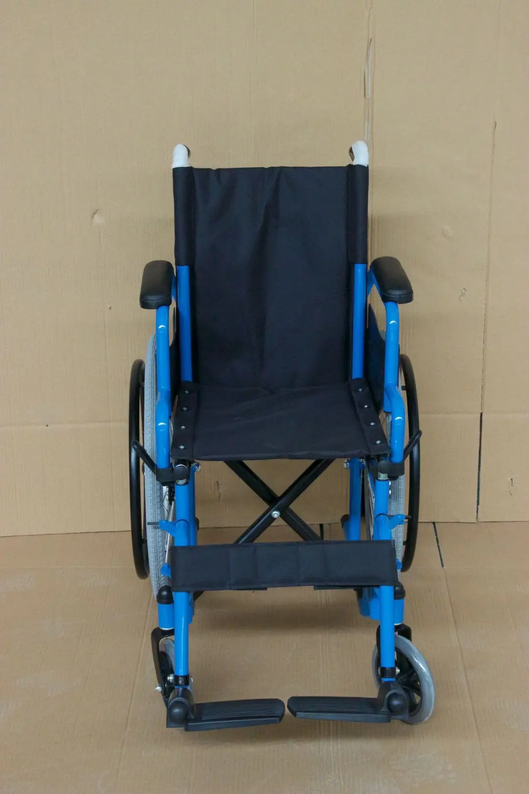 lightweight bathroom beach Dubai handicap Stable Quality Armrest Detachable Stainless Steel foldable disabled factory supply