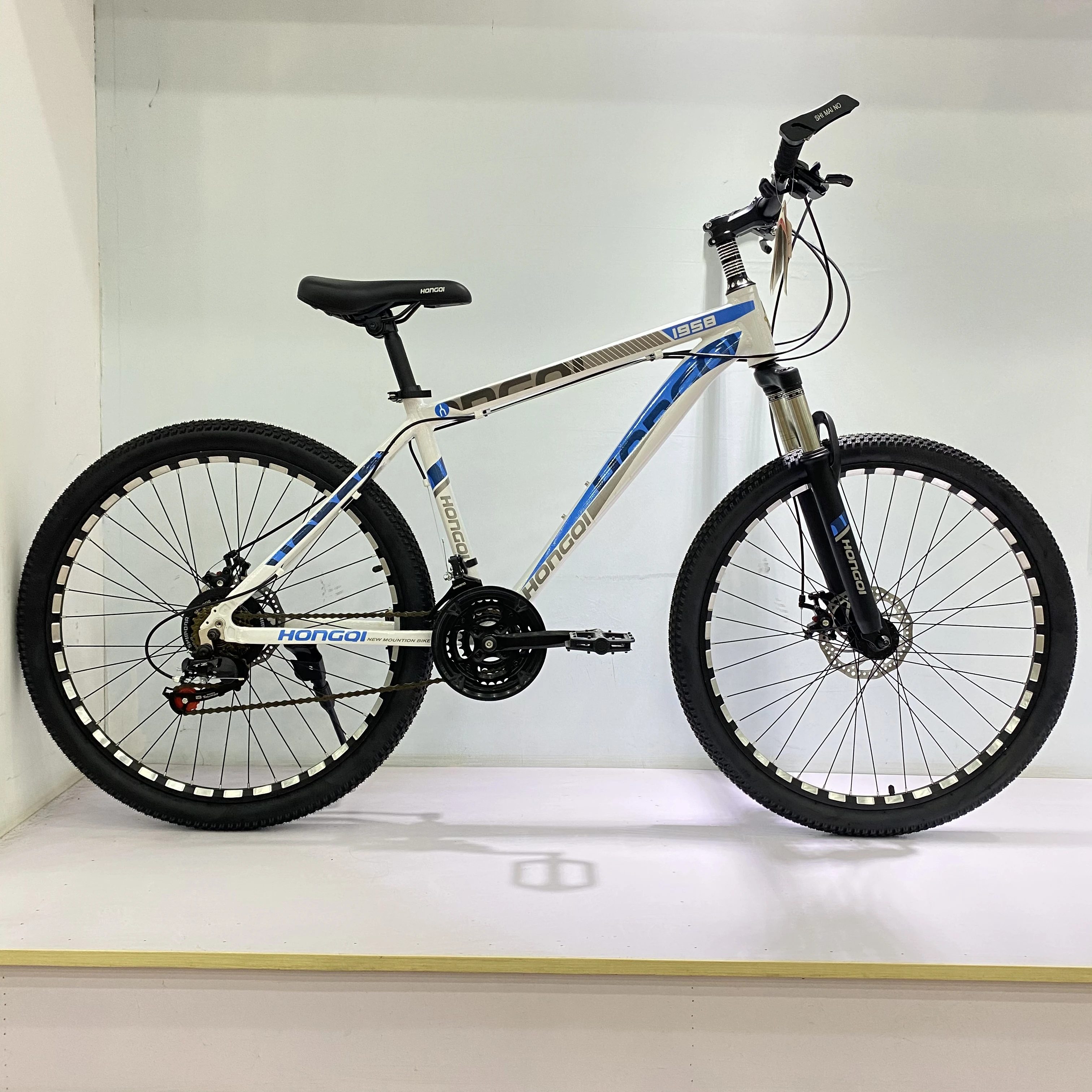 Fast Dropshipping 24 Speed 26-inch High Carbon Steel Mountain Bike Adult Bicycle