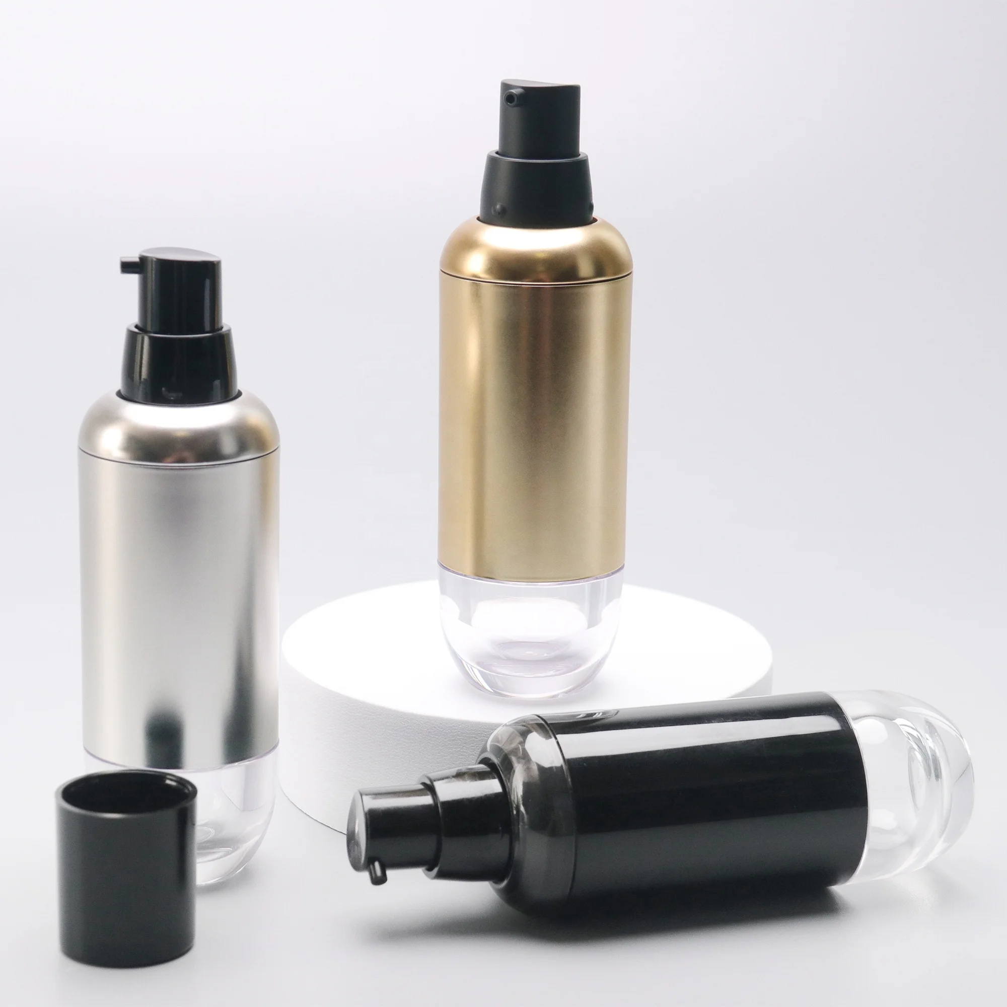 
30 ml Round PETG bottle with pump 