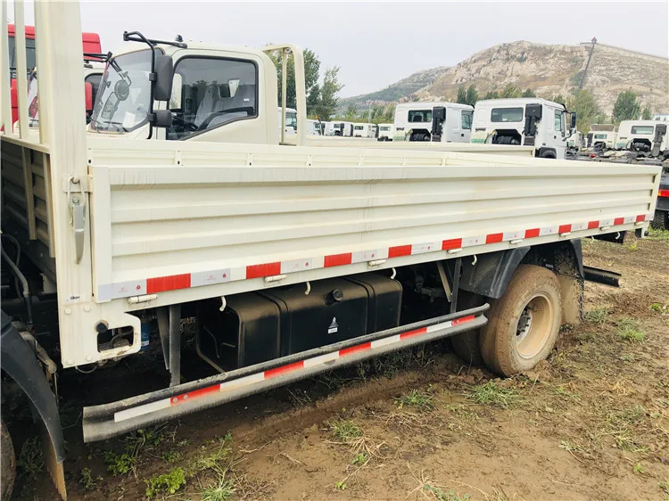 Sinotruk Колонный диск грузовой мини-грузовик автомобиль 4x4 полный привод