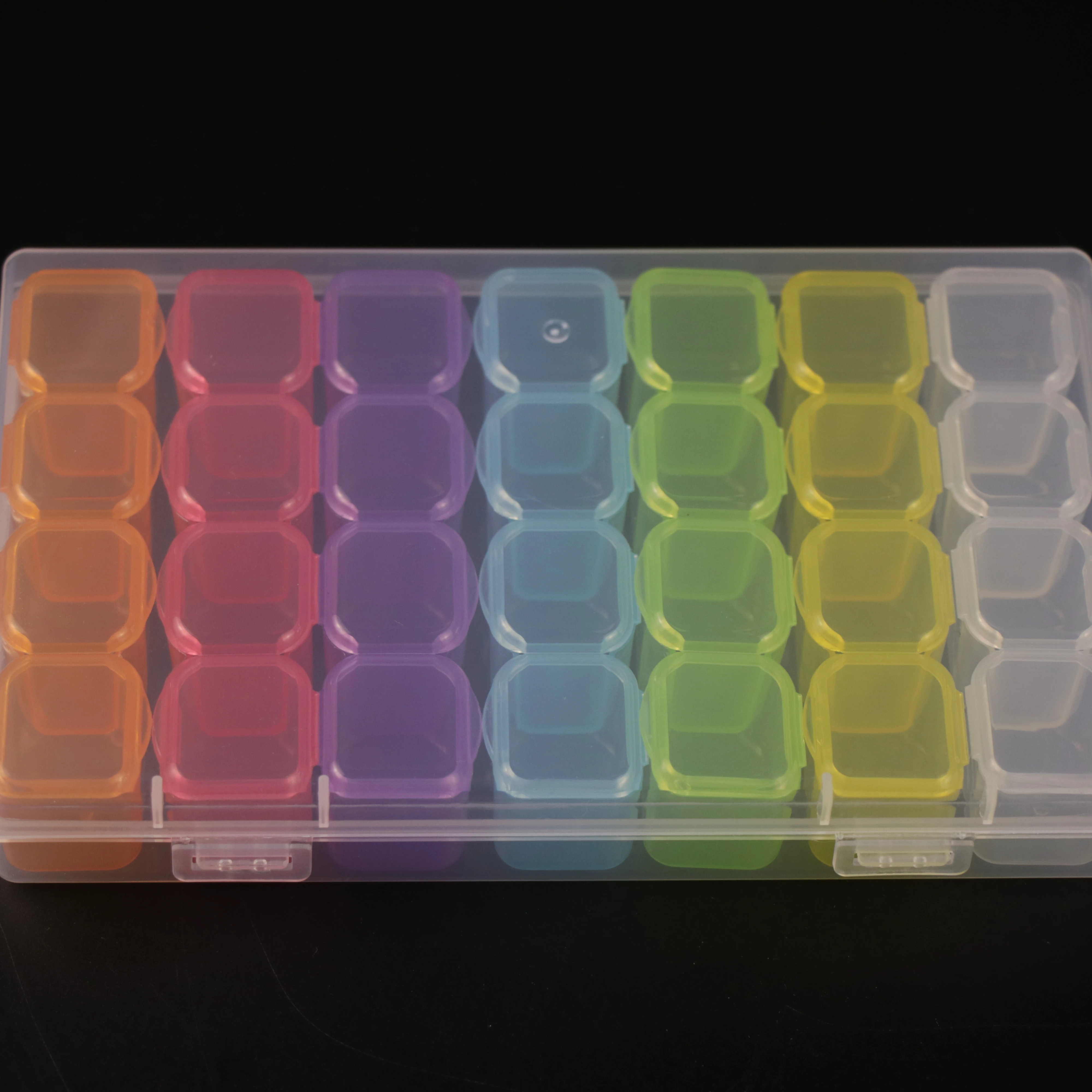 Hot New Product Rectangle Two Colors 28 Frames Plastic Medicine Pill Organizers Pills Medication Dispenser Box