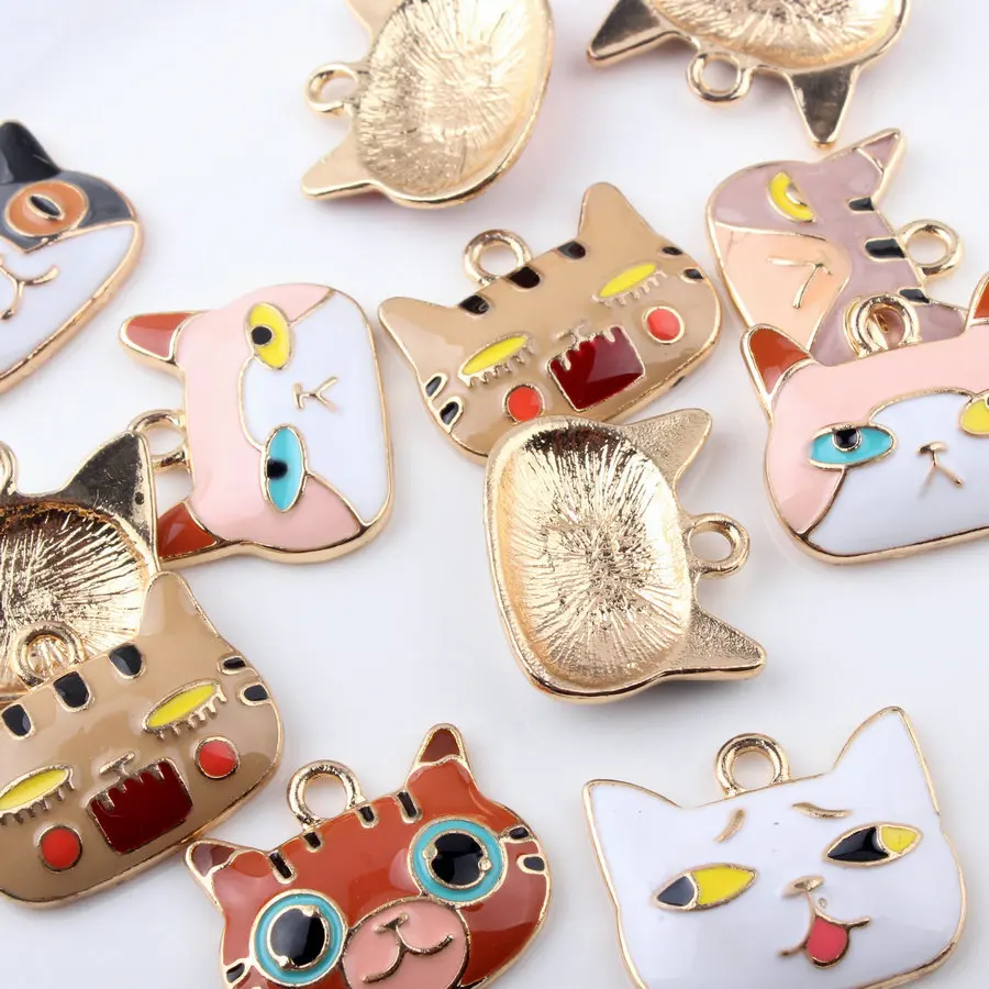 20x25mm DIY Gold Plated Zinc Alloy Jewelry Making Accessories Enamel Enameled Cute Cartoon Animal Big Face Cat Pendant Charm