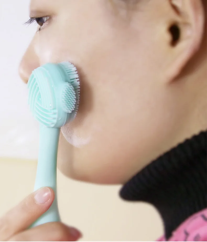 hot sale 2 in 1 silicone facial brush with mask brush custom logo application skin-friendly facial cleaning brush