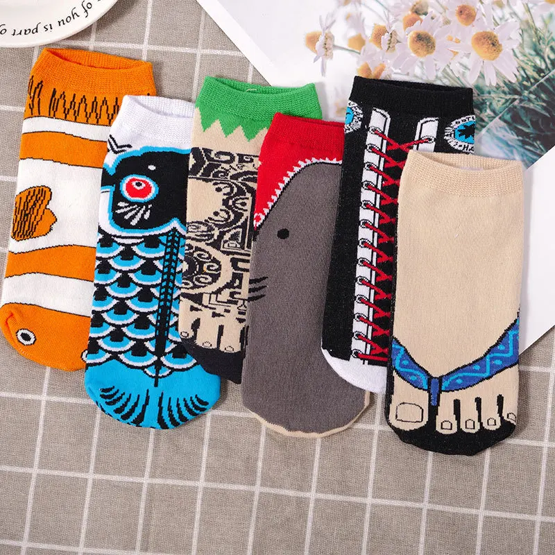 Japanese Novelty Funny Cartoon Toes Shark Jacquard Ankle Socks Breathable Cotton Fashion Couples Socks