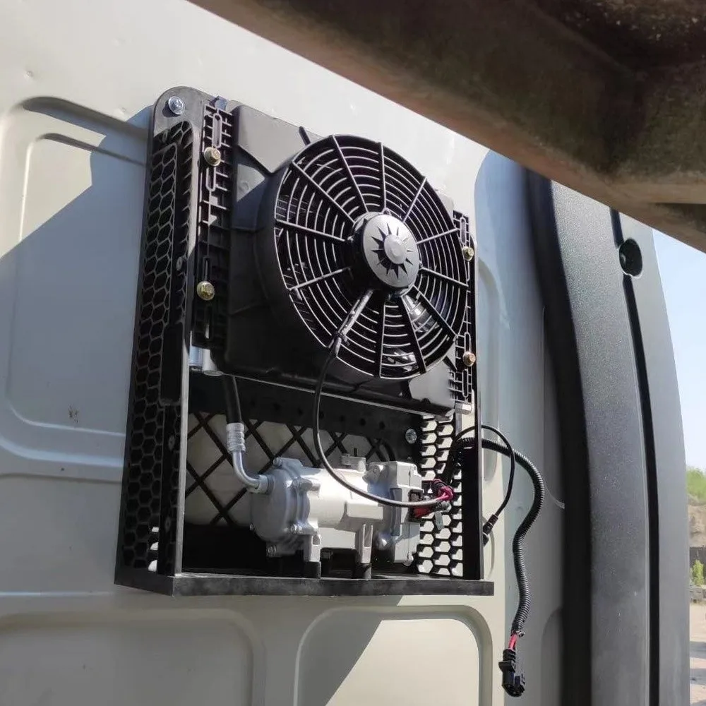 China Factory  12V 24V Truck AC Unit Portable Truck Sleeper Parking Air Conditioner For Truck