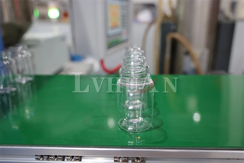 PET one stage injection stretch blow molding machine