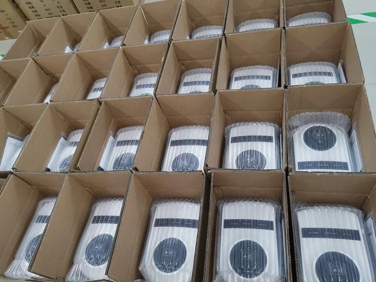 Type 2 Plug European 7.2KW Power IP55 32A AC EV Charging Station Leak Protection Wallbox EV Fast Charging Station 7.2KW