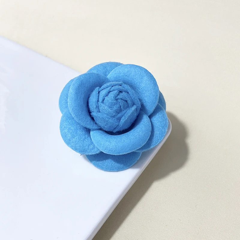 Retro Camellia Breast Pin High Quality Versatile Clothing Accessories 3D Simulation Flower Breast Pin