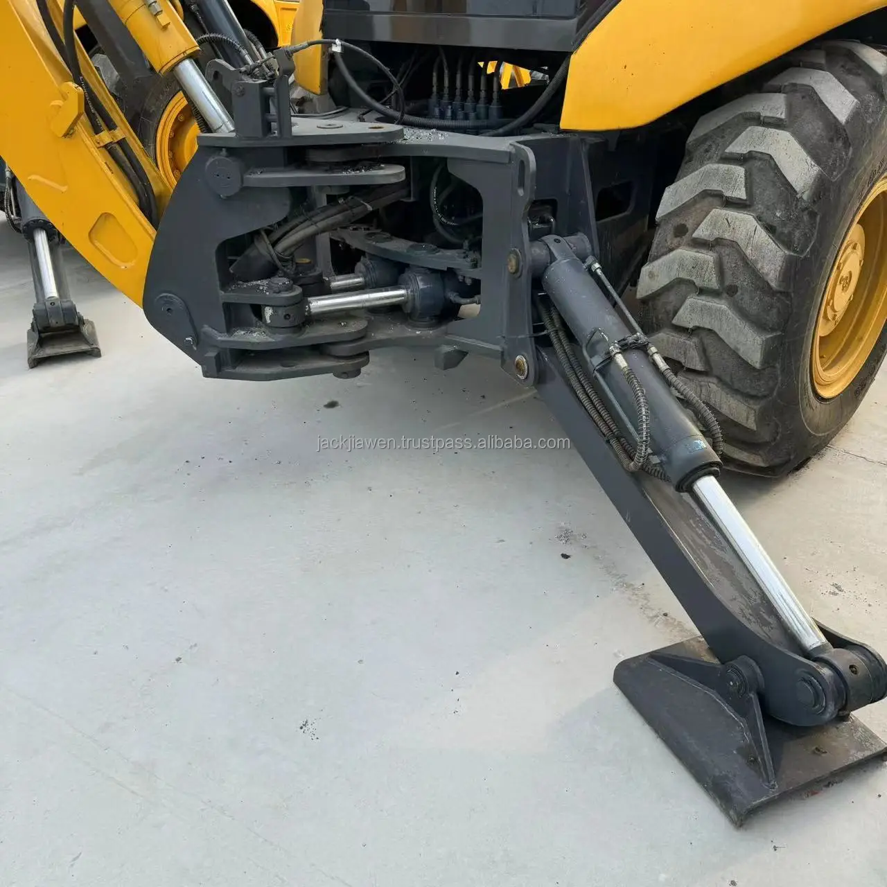 Продажа подержанных экскаваторов JCB 3CX 4CX с EPA и CE ограниченным рабочим временем по сниженным ценам
