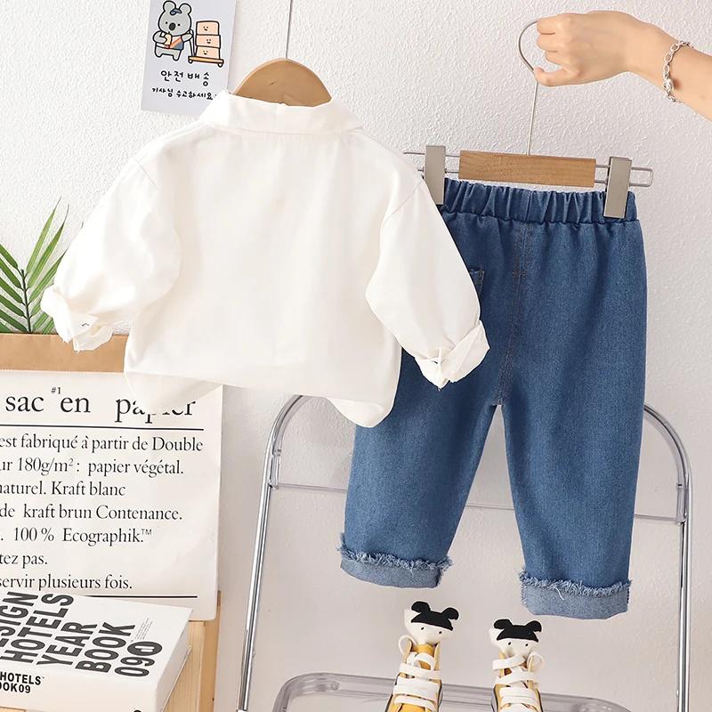 Autumn and Winter Boy Truck Sweater Jeans Two-piece Suit Baby Boy Clothes 2 to 3 Year Boy Clothing Sets