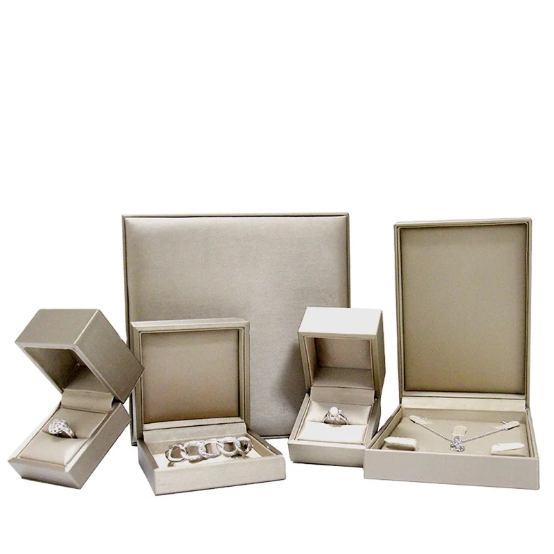 FSD Manufacturers Design Plastic Wholesale Ring Boxes Jewelry Box Pu Leather Custom Logo Jewelry Box