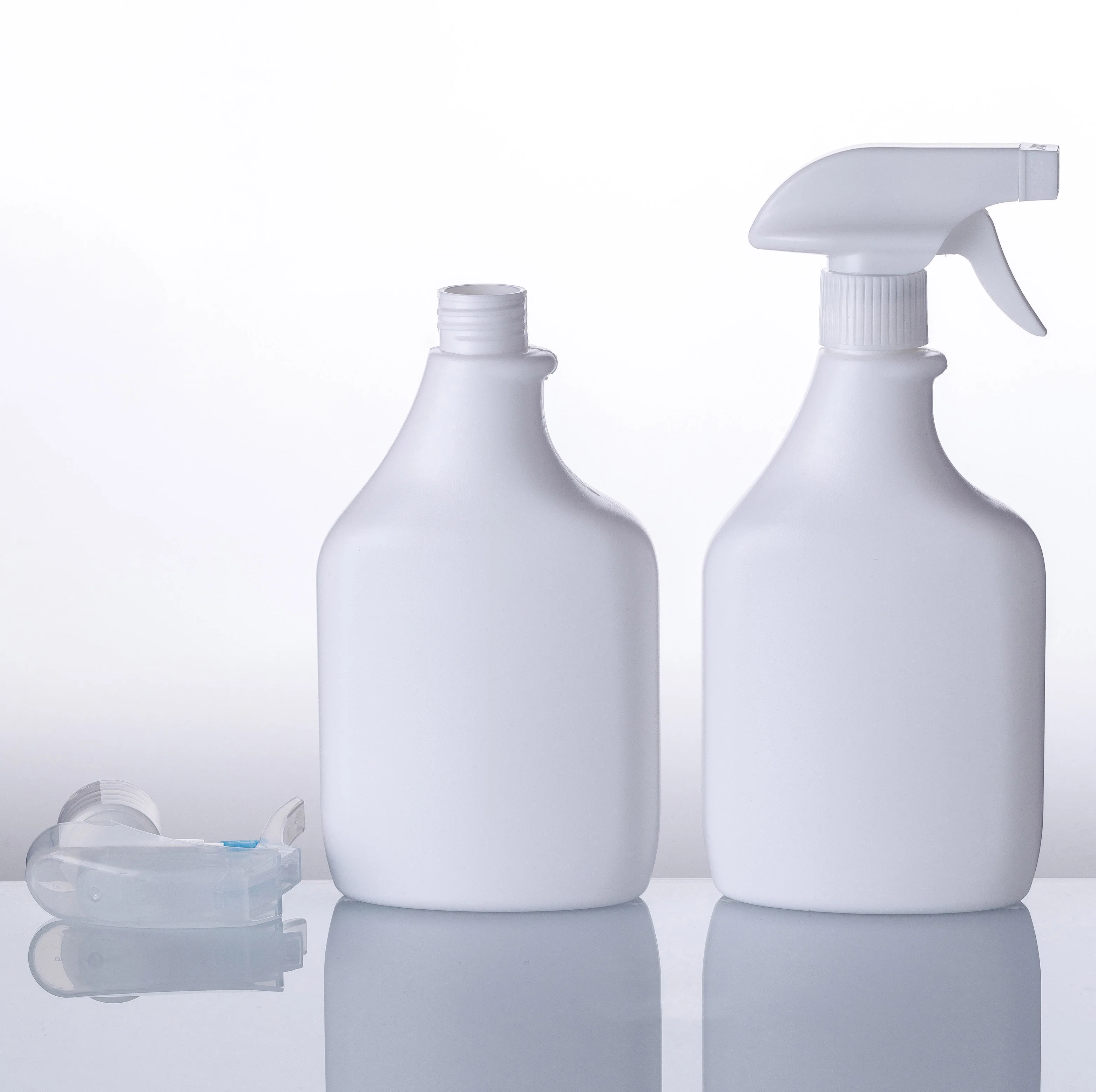 500ML spray triggre fine mist spray garden use sanitize detergent cleanser alcohol rubbing plastic sprayer bottle