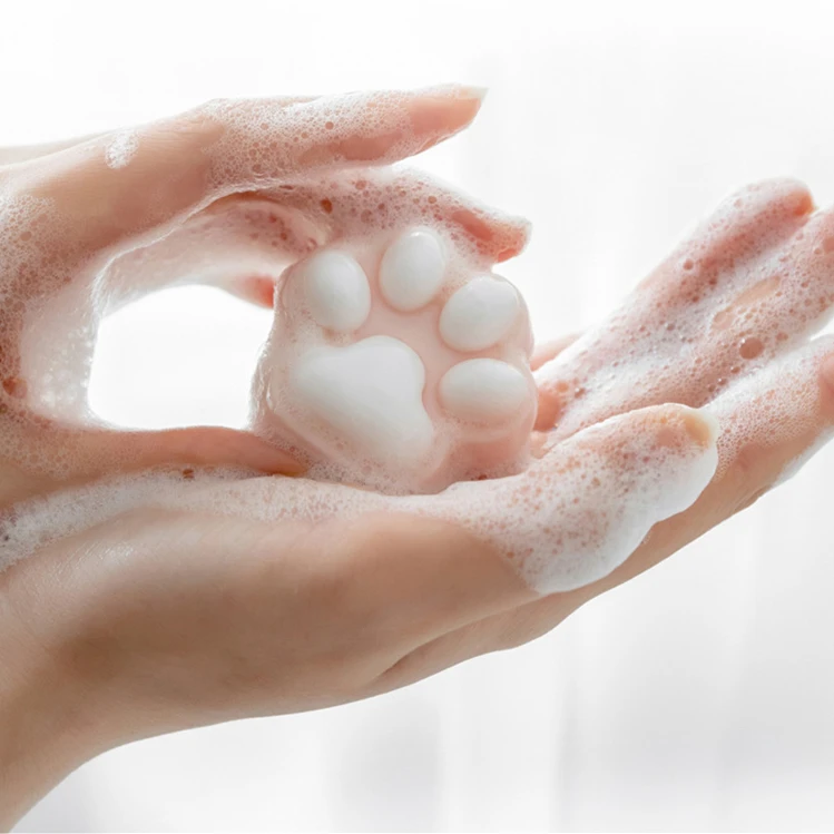 2022 Hot Sell Body Organictoilet Cleansing Handmade Nature Moisturizing Whitening  45G Cute Cat Claw For Kid Bath Soap