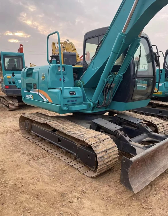 China cheap 9 ton of small excavator SUNWARD 90E used excavator for sale