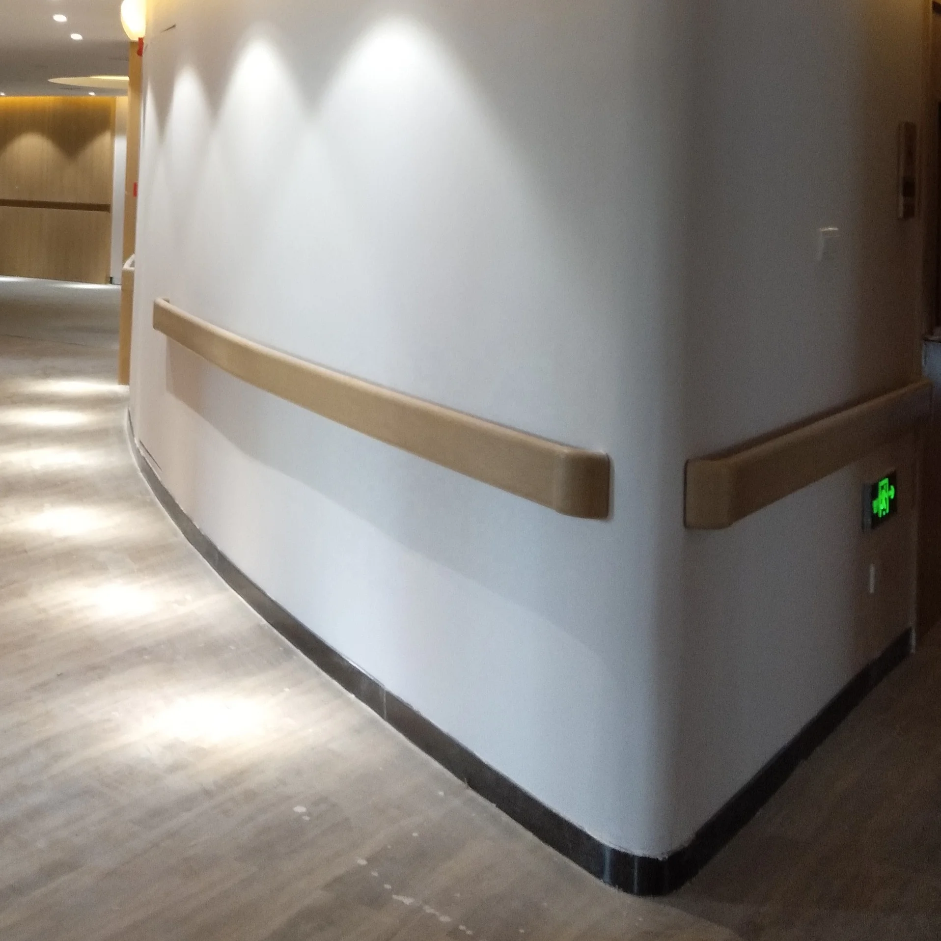140MM Wood Color pvc Plastic Guardian Handrail Hospital