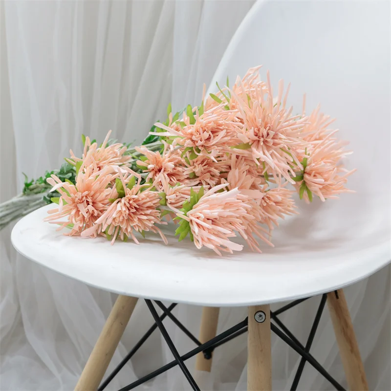 Luckygoods JH230047 Wholesale 3head Artificial Floral Chrysanthemum Real Touch Artificial Flower For Home Wedding Decoration